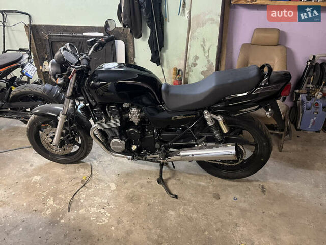 Хонда CB 750, объемом двигателя 0.75 л и пробегом 56 тыс. км за 2999 $, фото 1 на Automoto.ua