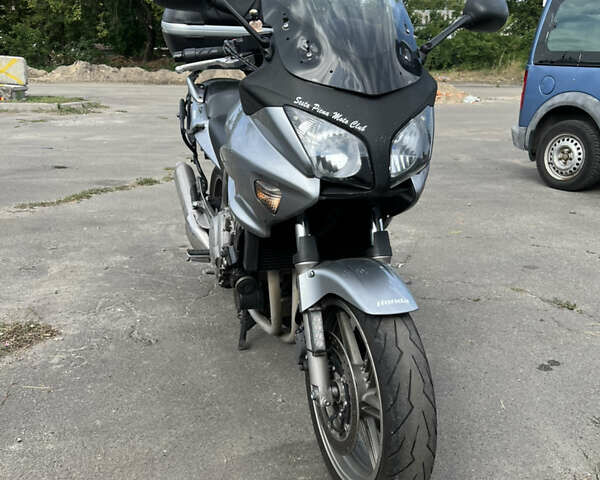 Серый Хонда CBF 1000, объемом двигателя 1 л и пробегом 53 тыс. км за 5800 $, фото 1 на Automoto.ua
