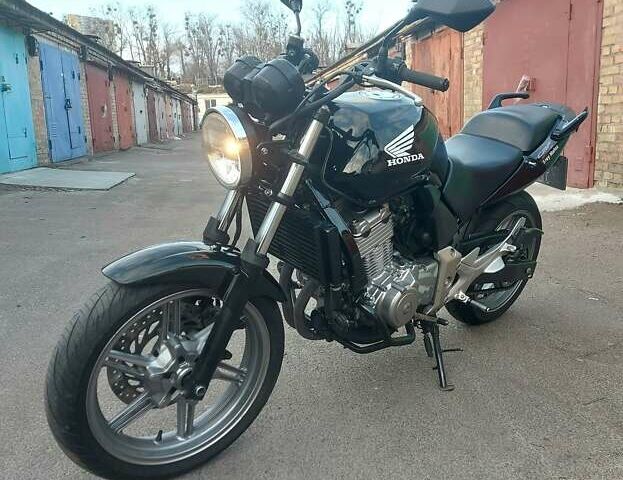 Чорний Хонда CBF 500, об'ємом двигуна 0.5 л та пробігом 53 тис. км за 3500 $, фото 1 на Automoto.ua