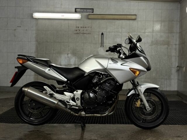 Хонда CBF 600, объемом двигателя 0.6 л и пробегом 0 тыс. км за 3950 $, фото 1 на Automoto.ua