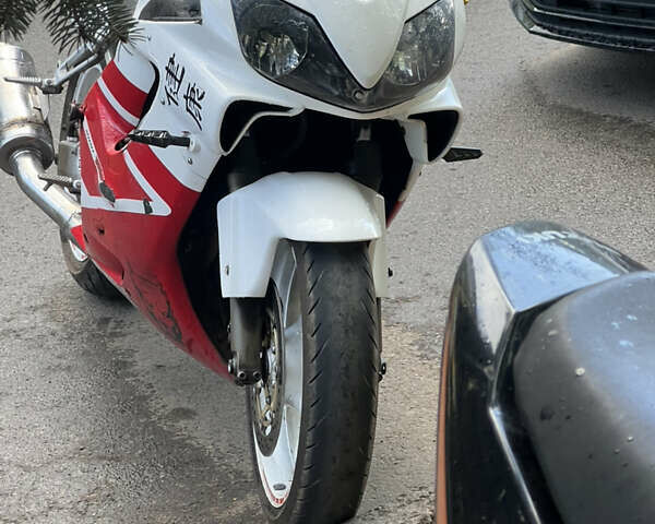 Хонда CBF 600, объемом двигателя 0 л и пробегом 280 тыс. км за 2600 $, фото 1 на Automoto.ua