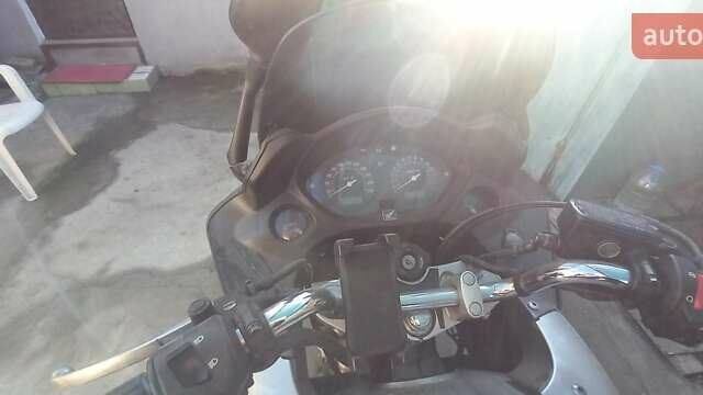 Серый Хонда CBF 600, объемом двигателя 0 л и пробегом 33 тыс. км за 4100 $, фото 1 на Automoto.ua