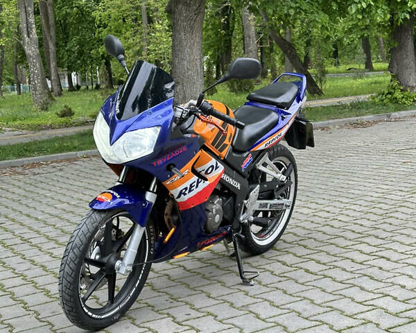 Жовтий Хонда CBR 125R, об'ємом двигуна 0.12 л та пробігом 35 тис. км за 1550 $, фото 1 на Automoto.ua