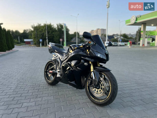 Черный Хонда CBR 600RR, объемом двигателя 0.6 л и пробегом 23 тыс. км за 8500 $, фото 1 на Automoto.ua