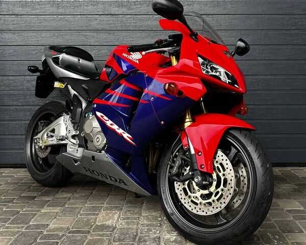 Красный Хонда CBR 600RR, объемом двигателя 0.6 л и пробегом 31 тыс. км за 6700 $, фото 1 на Automoto.ua