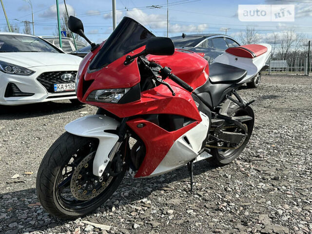 Червоний Хонда CBR 600RR, об'ємом двигуна 0.6 л та пробігом 2 тис. км за 6999 $, фото 1 на Automoto.ua