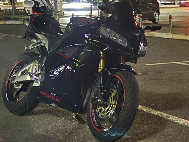 Хонда CBR 600RR, объемом двигателя 0.6 л и пробегом 0 тыс. км за 7000 $, фото 1 на Automoto.ua