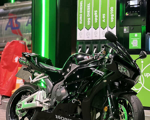 Хонда CBR 600RR, об'ємом двигуна 0.6 л та пробігом 14 тис. км за 11000 $, фото 1 на Automoto.ua