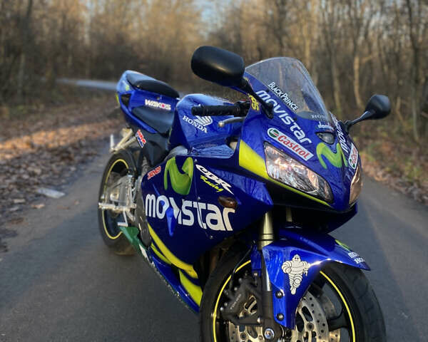 Синий Хонда CBR 600RR, объемом двигателя 0.6 л и пробегом 15 тыс. км за 8900 $, фото 1 на Automoto.ua