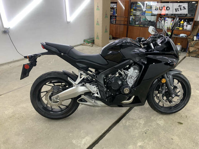 Чорний Хонда CBR 650F, об'ємом двигуна 0.65 л та пробігом 13 тис. км за 5900 $, фото 1 на Automoto.ua