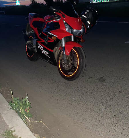 Красный Хонда CBR 954RR, объемом двигателя 95 л и пробегом 83 тыс. км за 5500 $, фото 1 на Automoto.ua