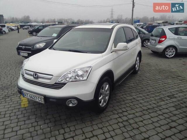 Белый Хонда СРВ, объемом двигателя 2.35 л и пробегом 133 тыс. км за 10200 $, фото 1 на Automoto.ua