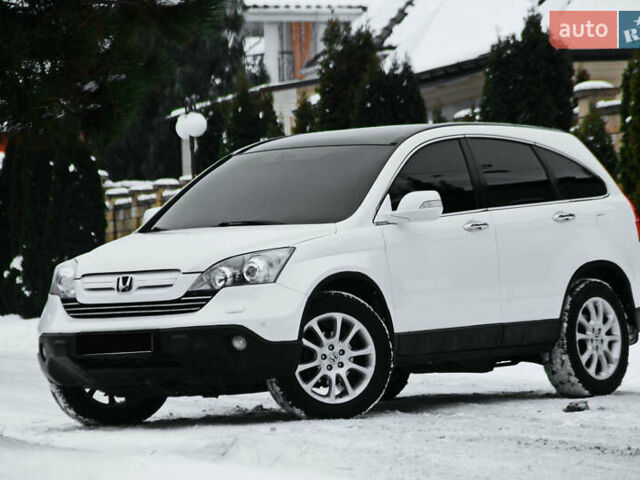 Белый Хонда СРВ, объемом двигателя 2.4 л и пробегом 137 тыс. км за 11555 $, фото 1 на Automoto.ua