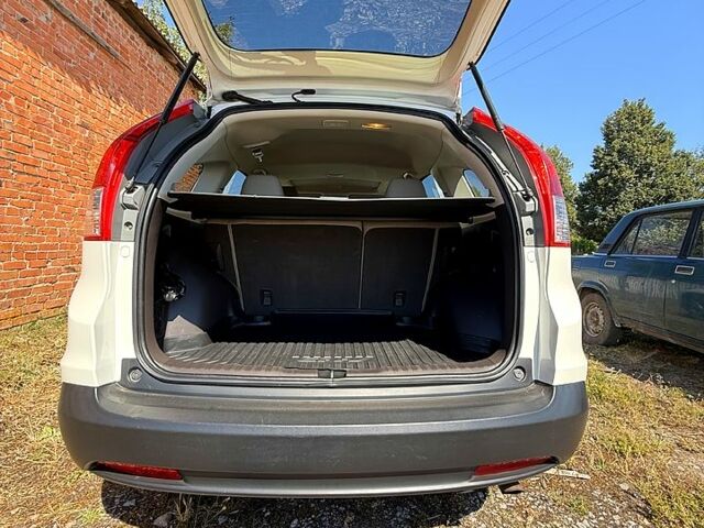 Белый Хонда СРВ, объемом двигателя 2.4 л и пробегом 121 тыс. км за 17500 $, фото 1 на Automoto.ua