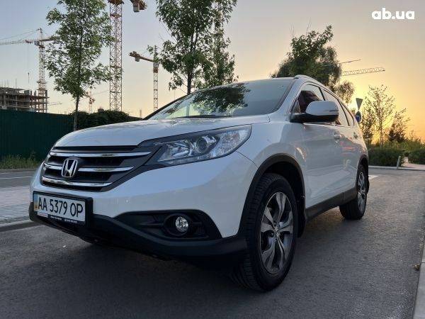 Белый Хонда СРВ, объемом двигателя 2.4 л и пробегом 0 тыс. км за 16900 $, фото 1 на Automoto.ua