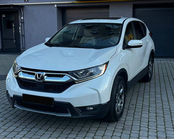 Белый Хонда СРВ, объемом двигателя 1.5 л и пробегом 177 тыс. км за 18500 $, фото 1 на Automoto.ua