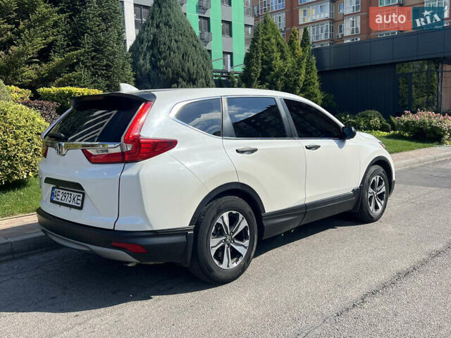Белый Хонда СРВ, объемом двигателя 2.36 л и пробегом 64 тыс. км за 19700 $, фото 1 на Automoto.ua
