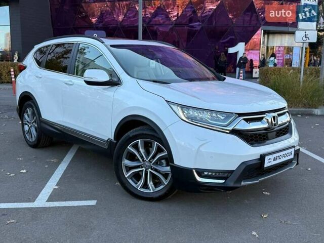 Хонда СРВ 2020 в Киеве на Automoto.ua Белый Хонда СРВ, объемом двигателя 1.99 л и пробегом 80 тыс. км за 25990 $, фото 1 на Automoto.ua