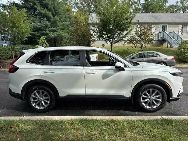 Белый Хонда СРВ, объемом двигателя 1.5 л и пробегом 18 тыс. км за 14500 $, фото 1 на Automoto.ua