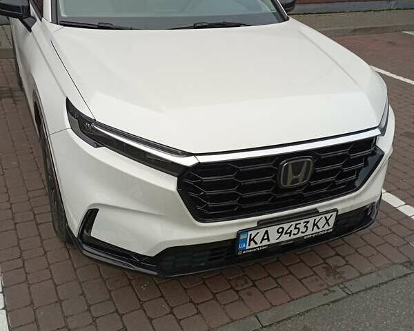 Белый Хонда СРВ, объемом двигателя 1.5 л и пробегом 9 тыс. км за 27000 $, фото 1 на Automoto.ua