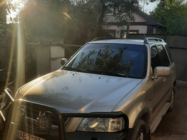 Бежевый Хонда СРВ, объемом двигателя 2 л и пробегом 240 тыс. км за 5800 $, фото 1 на Automoto.ua