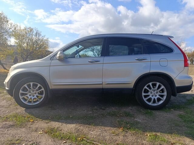 Хонда СРВ 2007 в Краматорске на Automoto.ua Бежевый Хонда СРВ, объемом двигателя 2 л и пробегом 250 тыс. км за 4200 $, фото 1 на Automoto.ua