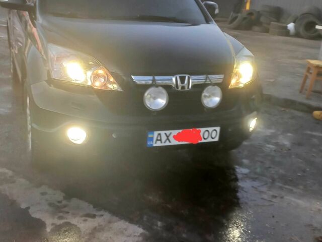 Хонда СРВ 2007 в Изюме на Automoto.ua Черный Хонда СРВ, объемом двигателя 2 л и пробегом 400 тыс. км за 5500 $, фото 1 на Automoto.ua