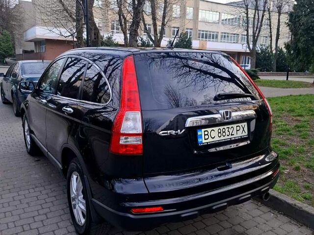 Черный Хонда СРВ, объемом двигателя 2 л и пробегом 308 тыс. км за 9500 $, фото 1 на Automoto.ua
