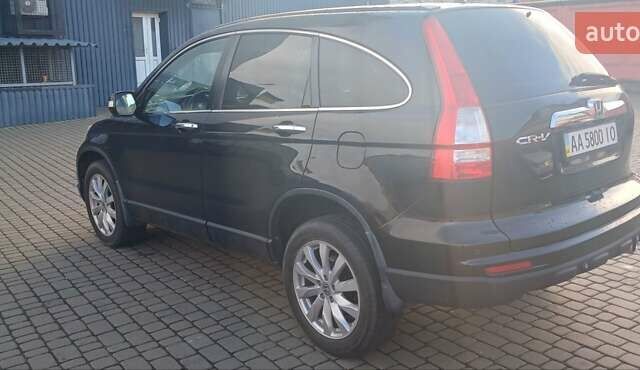 Черный Хонда СРВ, объемом двигателя 2.4 л и пробегом 295 тыс. км за 10500 $, фото 1 на Automoto.ua