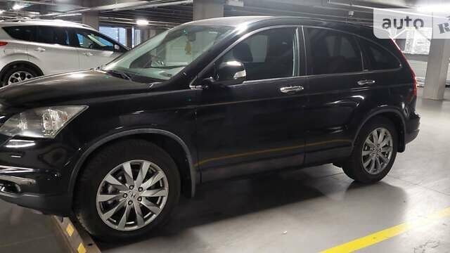 Черный Хонда СРВ, объемом двигателя 2.2 л и пробегом 255 тыс. км за 12999 $, фото 1 на Automoto.ua