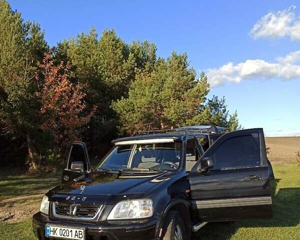 Хонда СРВ, объемом двигателя 1.97 л и пробегом 285 тыс. км за 6000 $, фото 1 на Automoto.ua