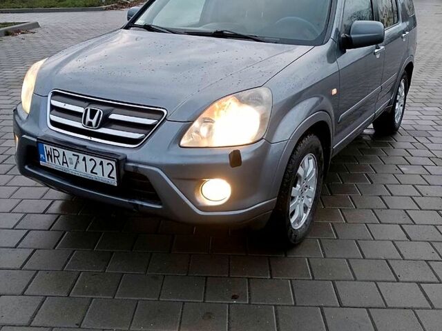 Хонда СРВ, объемом двигателя 2.2 л и пробегом 300 тыс. км за 4999 $, фото 1 на Automoto.ua