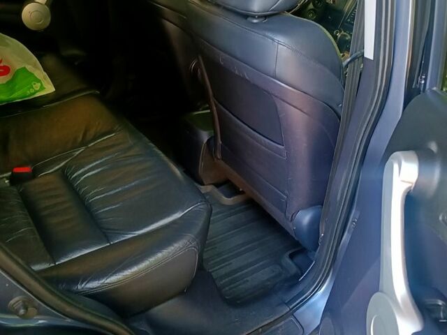 Хонда СРВ, объемом двигателя 2 л и пробегом 260 тыс. км за 9600 $, фото 1 на Automoto.ua