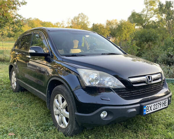 Хонда СРВ, объемом двигателя 2 л и пробегом 229 тыс. км за 9300 $, фото 1 на Automoto.ua