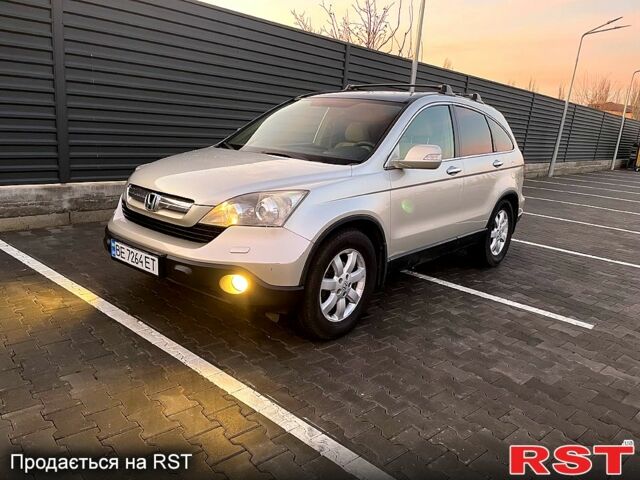 Хонда СРВ, объемом двигателя 22 л и пробегом 298 тыс. км за 8900 $, фото 1 на Automoto.ua