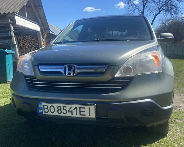 Хонда СРВ, объемом двигателя 2.35 л и пробегом 269 тыс. км за 10300 $, фото 1 на Automoto.ua