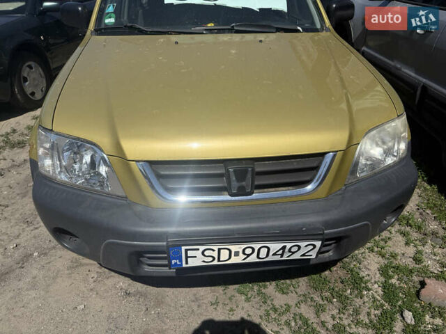 Желтый Хонда СРВ, объемом двигателя 0 л и пробегом 370 тыс. км за 2500 $, фото 1 на Automoto.ua