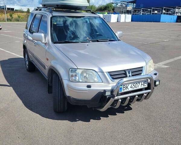 Сірий Хонда СРВ, об'ємом двигуна 2 л та пробігом 350 тис. км за 4998 $, фото 1 на Automoto.ua