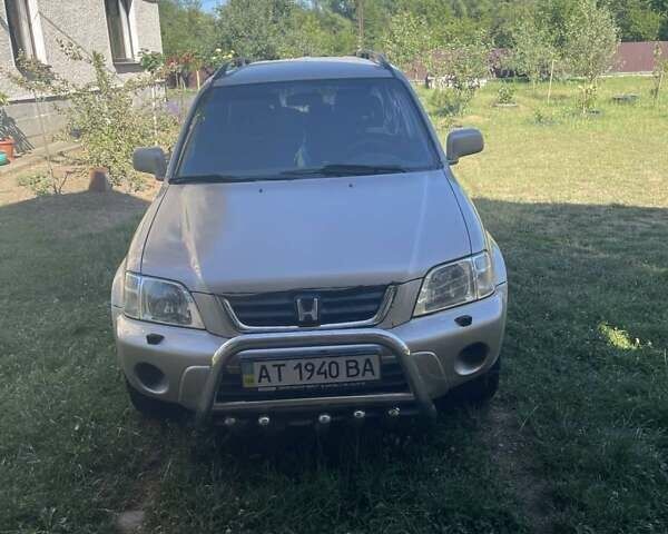 Сірий Хонда СРВ, об'ємом двигуна 2 л та пробігом 260 тис. км за 5300 $, фото 1 на Automoto.ua