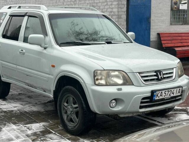 Серый Хонда СРВ, объемом двигателя 2 л и пробегом 317 тыс. км за 2050 $, фото 1 на Automoto.ua