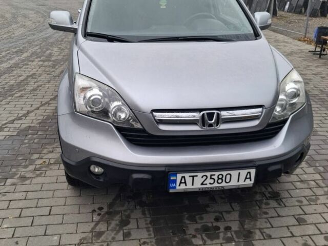 Серый Хонда СРВ, объемом двигателя 2.2 л и пробегом 270 тыс. км за 10200 $, фото 1 на Automoto.ua