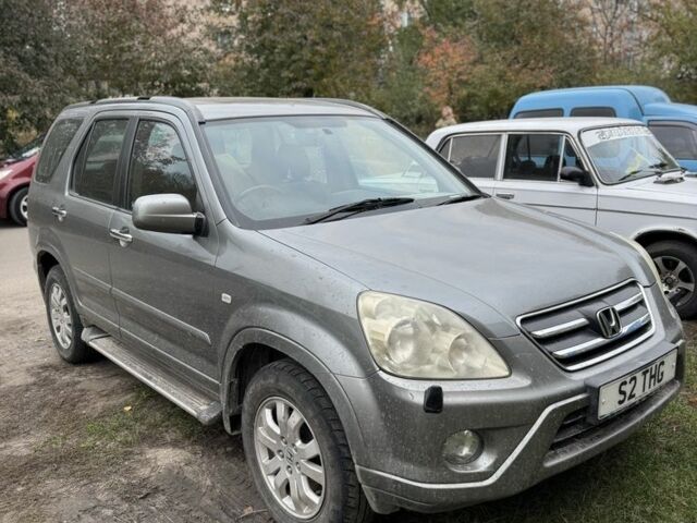 Серый Хонда СРВ, объемом двигателя 2.2 л и пробегом 170 тыс. км за 3400 $, фото 1 на Automoto.ua