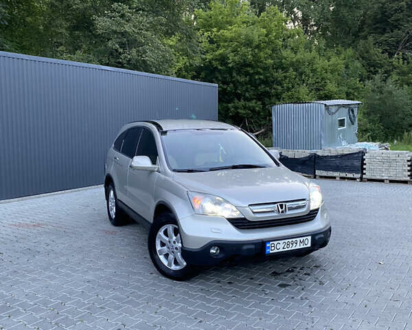 Серый Хонда СРВ, объемом двигателя 2.2 л и пробегом 230 тыс. км за 9500 $, фото 1 на Automoto.ua