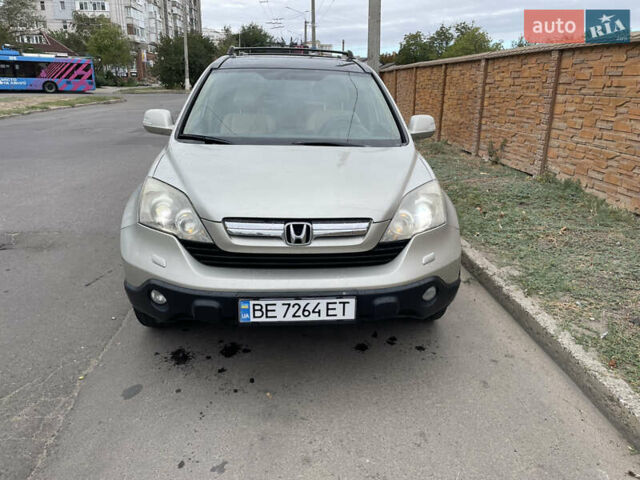 Серый Хонда СРВ, объемом двигателя 2.2 л и пробегом 299 тыс. км за 8700 $, фото 1 на Automoto.ua