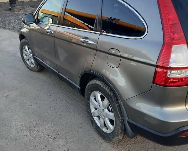 Хонда СРВ 2008 у Турке на Automoto.ua Сірий Хонда СРВ, об'ємом двигуна 2.2 л та пробігом 285 тис. км за 10600 $, фото 1 на Automoto.ua