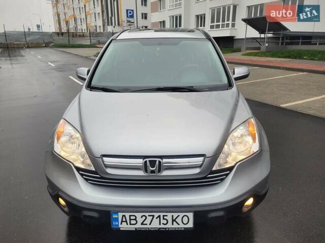 Серый Хонда СРВ, объемом двигателя 2.4 л и пробегом 335 тыс. км за 8300 $, фото 1 на Automoto.ua