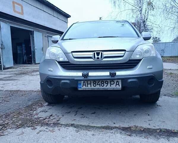 Серый Хонда СРВ, объемом двигателя 2 л и пробегом 228 тыс. км за 9500 $, фото 1 на Automoto.ua