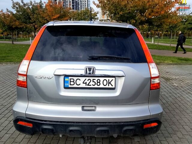 Серый Хонда СРВ, объемом двигателя 2.2 л и пробегом 283 тыс. км за 10500 $, фото 1 на Automoto.ua