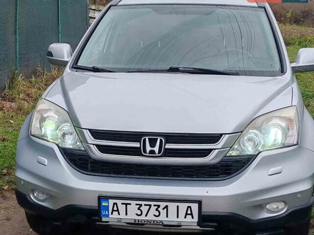 Серый Хонда СРВ, объемом двигателя 2.2 л и пробегом 251 тыс. км за 13700 $, фото 1 на Automoto.ua