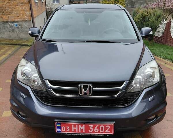 Серый Хонда СРВ, объемом двигателя 2.2 л и пробегом 275 тыс. км за 12400 $, фото 1 на Automoto.ua